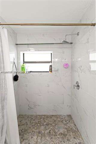2407 Dewey St, Hollywood, FL 33020 - For Sale photo 38