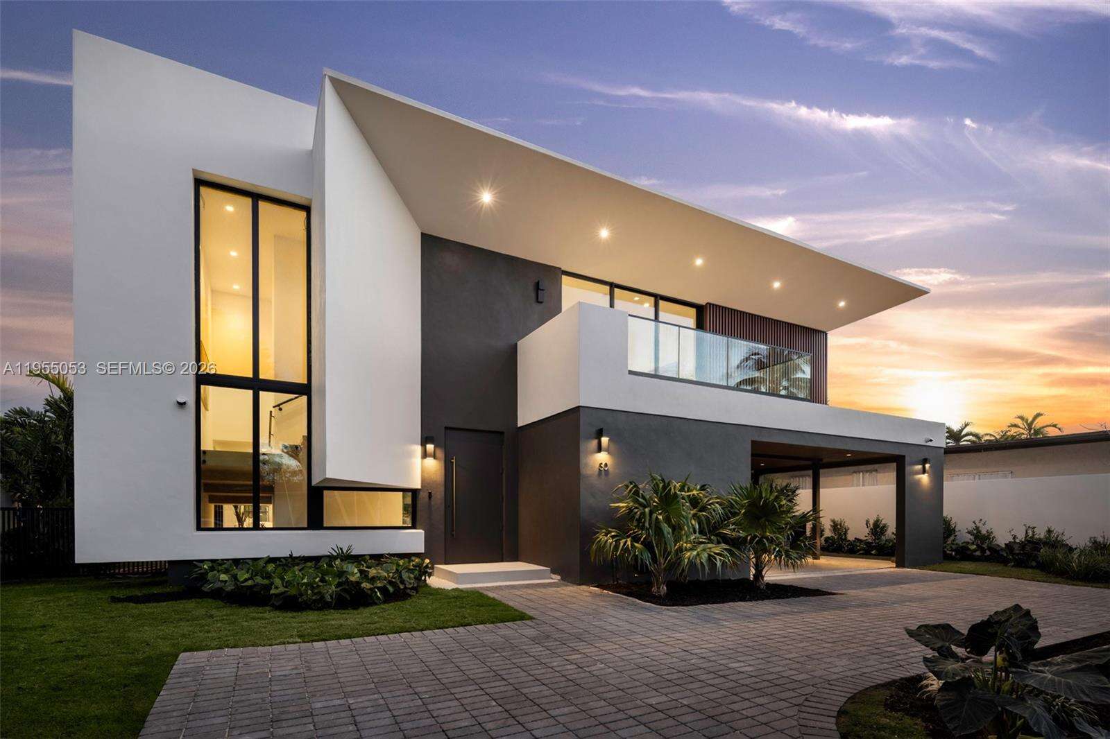 30 Samana Dr, Coconut Grove, FL 33133 | Picture 1