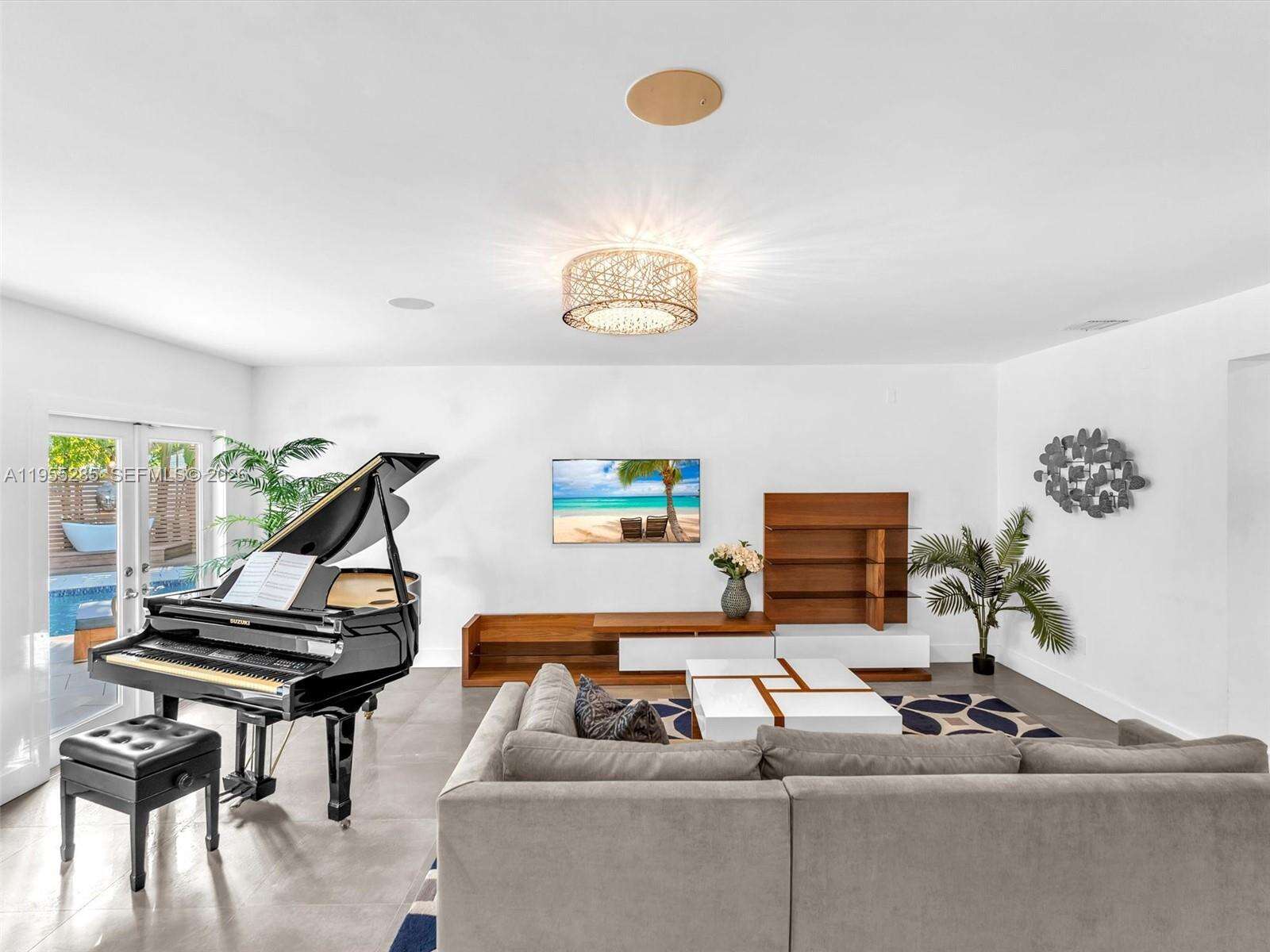 1254 Madison St, Hollywood, FL 33019 | Picture 22