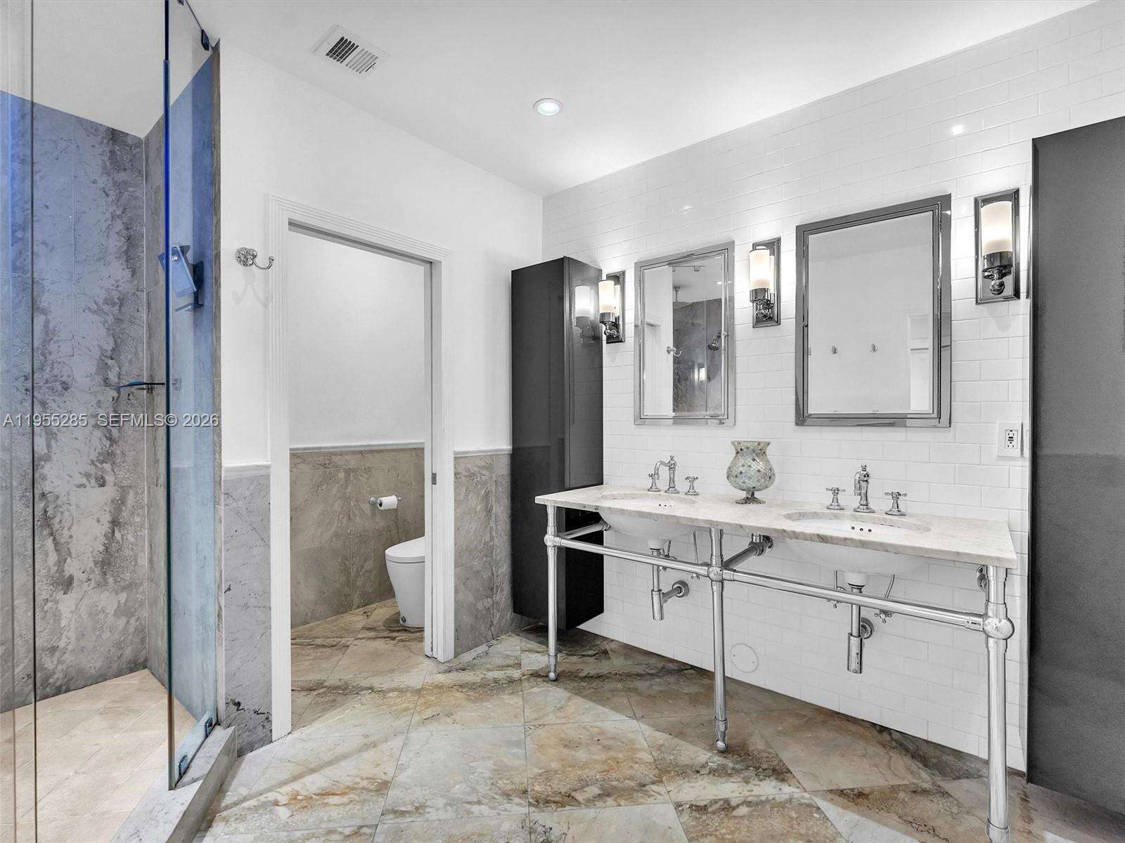 1254 Madison St, Hollywood, FL 33019 | Picture 30