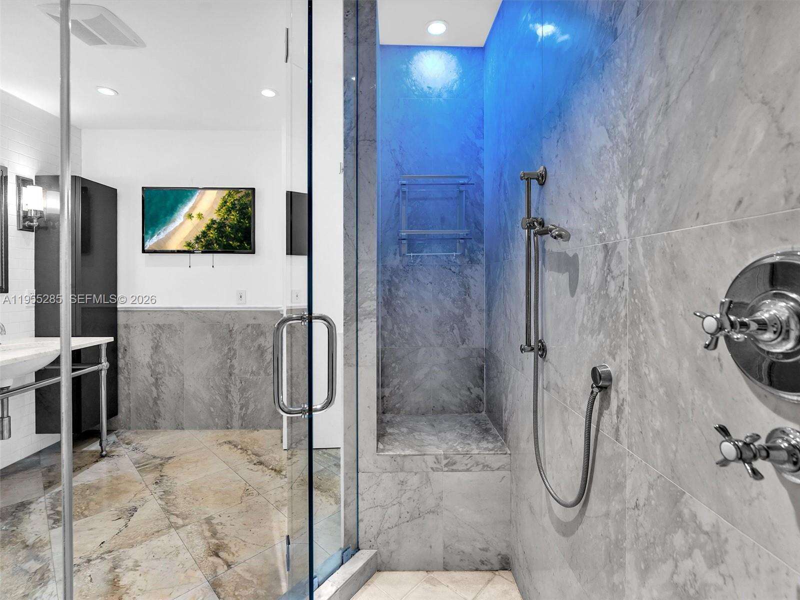 1254 Madison St, Hollywood, FL 33019 | Picture 32