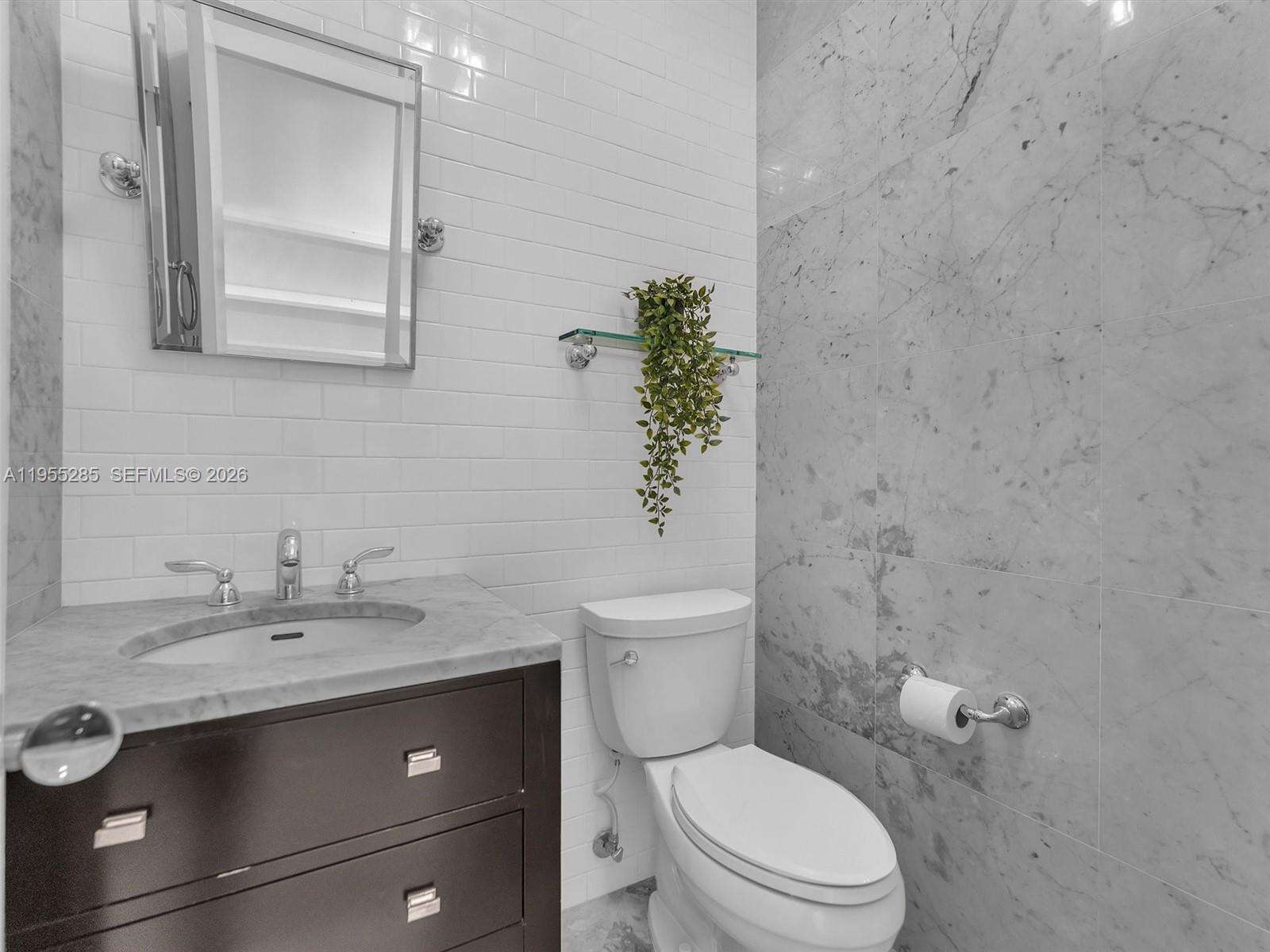 1254 Madison St, Hollywood, FL 33019 | Picture 42