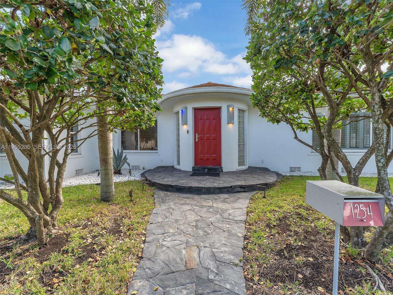 1254 Madison St, Hollywood, FL 33019 | Picture 60