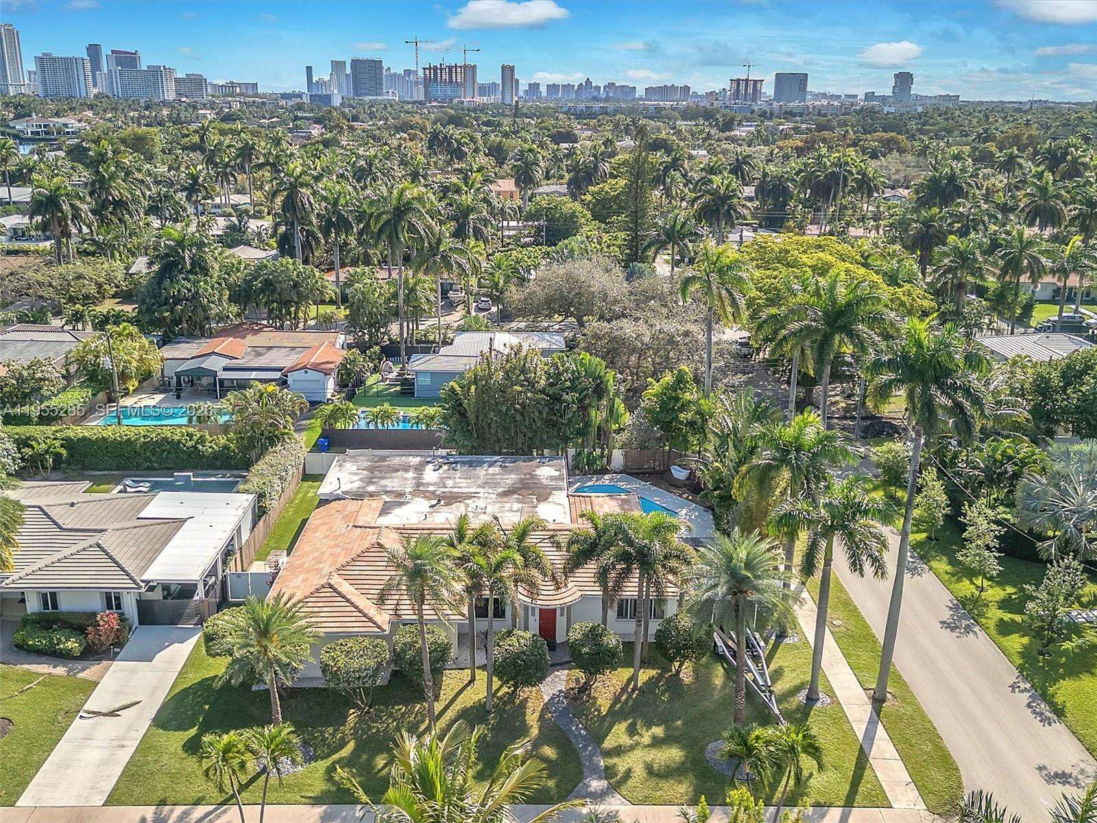 1254 Madison St, Hollywood, FL 33019 | Picture 63