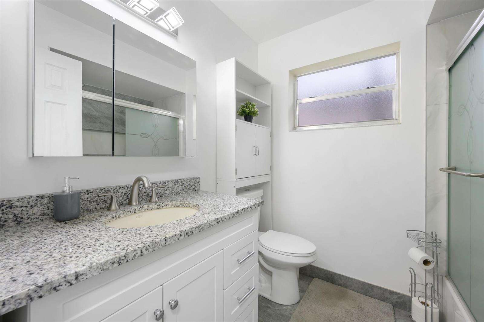 1336 Funston, Hollywood, FL 33019 - For Sale photo 26