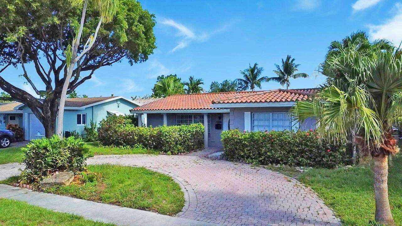 1336 Funston, Hollywood, FL 33019 - For Sale photo 46