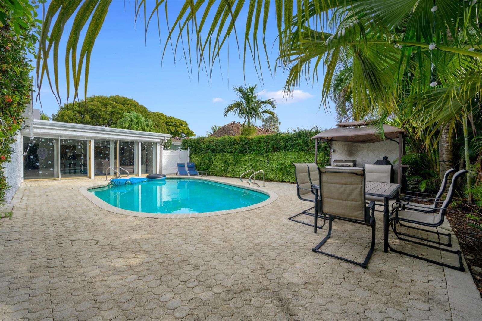 1336 Funston, Hollywood, FL 33019 - For Sale photo 6