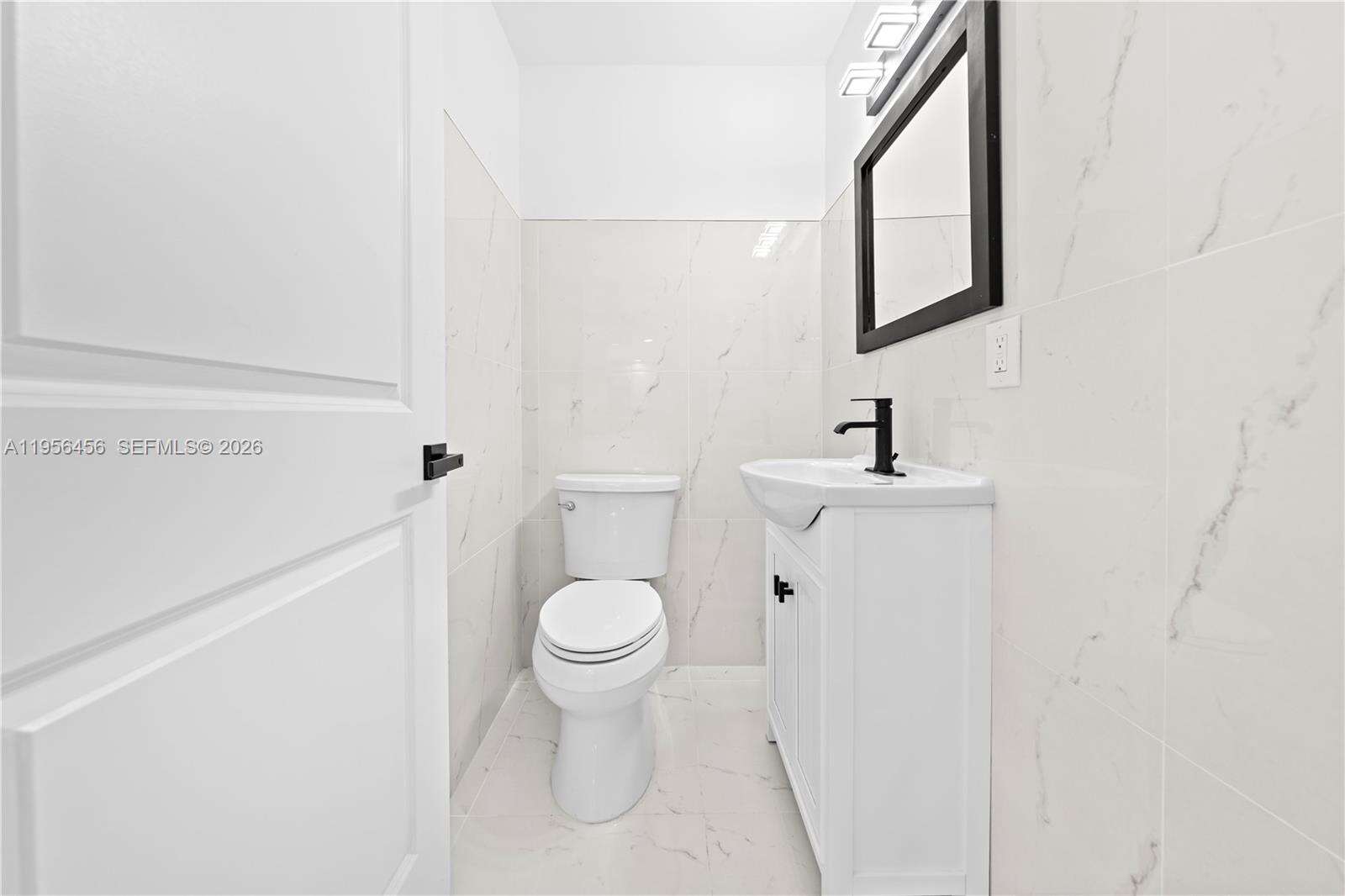 405 Bontona Ave, Fort Lauderdale, FL 33301 | Picture 32