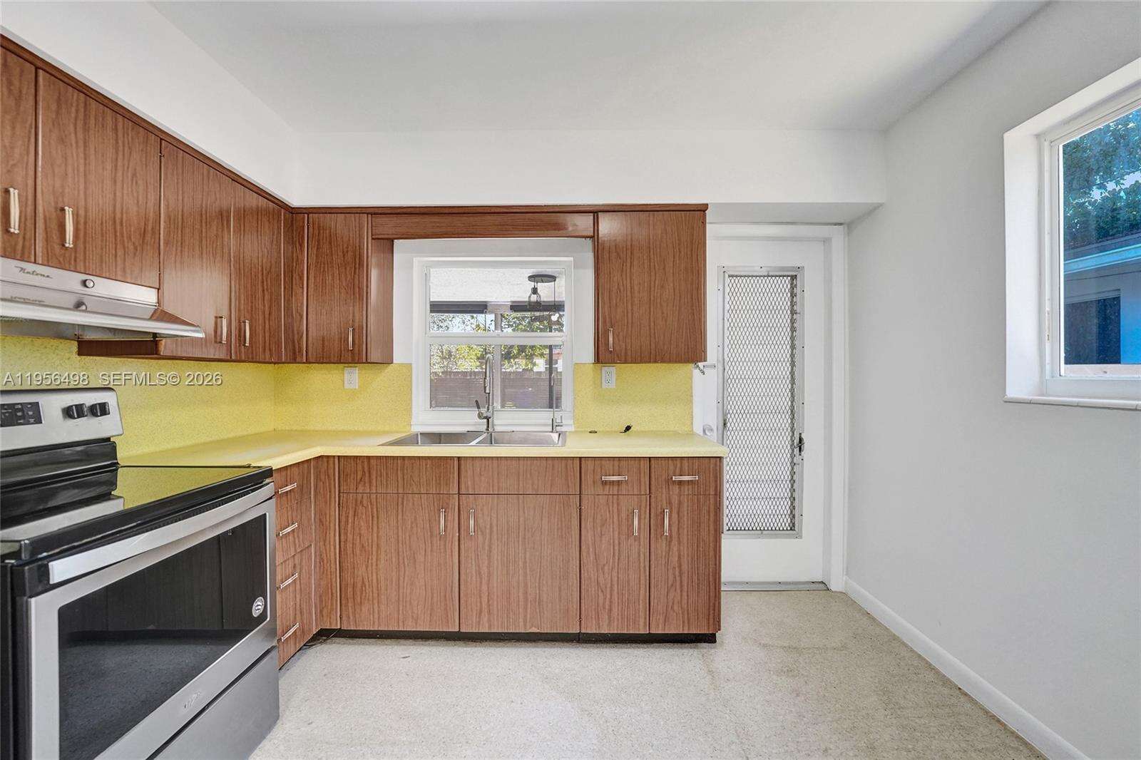 3816 Park Rd, Hollywood, FL 33021 | Picture 17