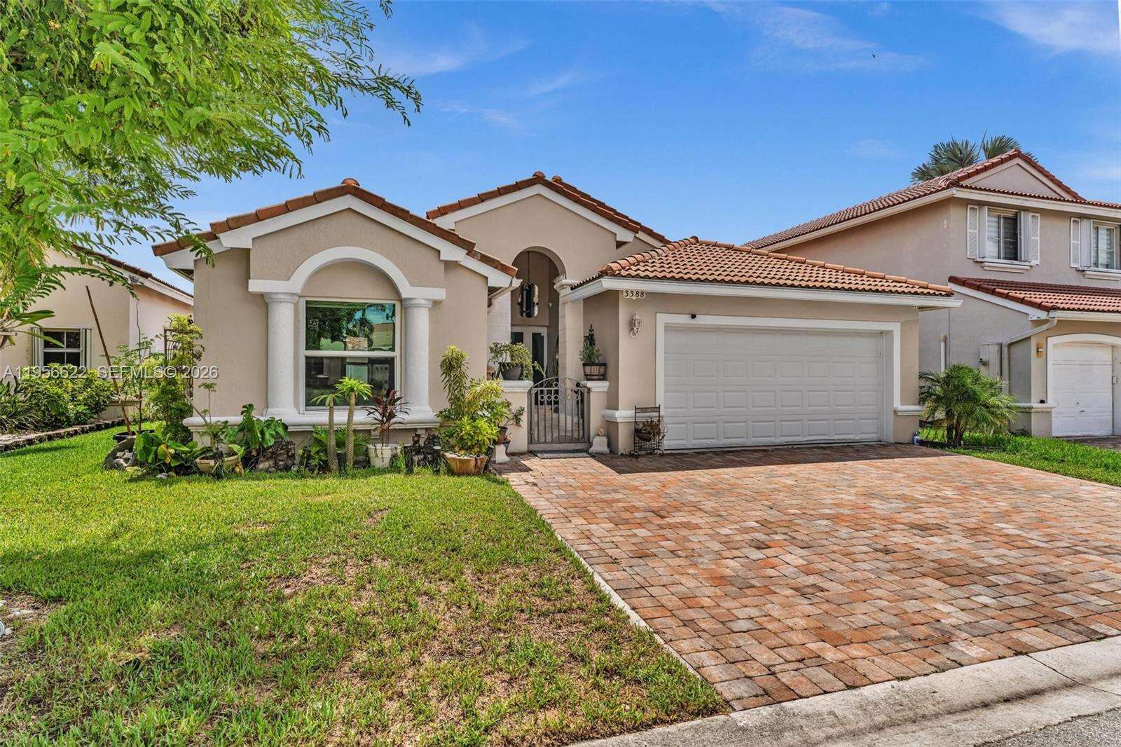 3388 49th St, Hollywood, FL 33312 | Picture 2