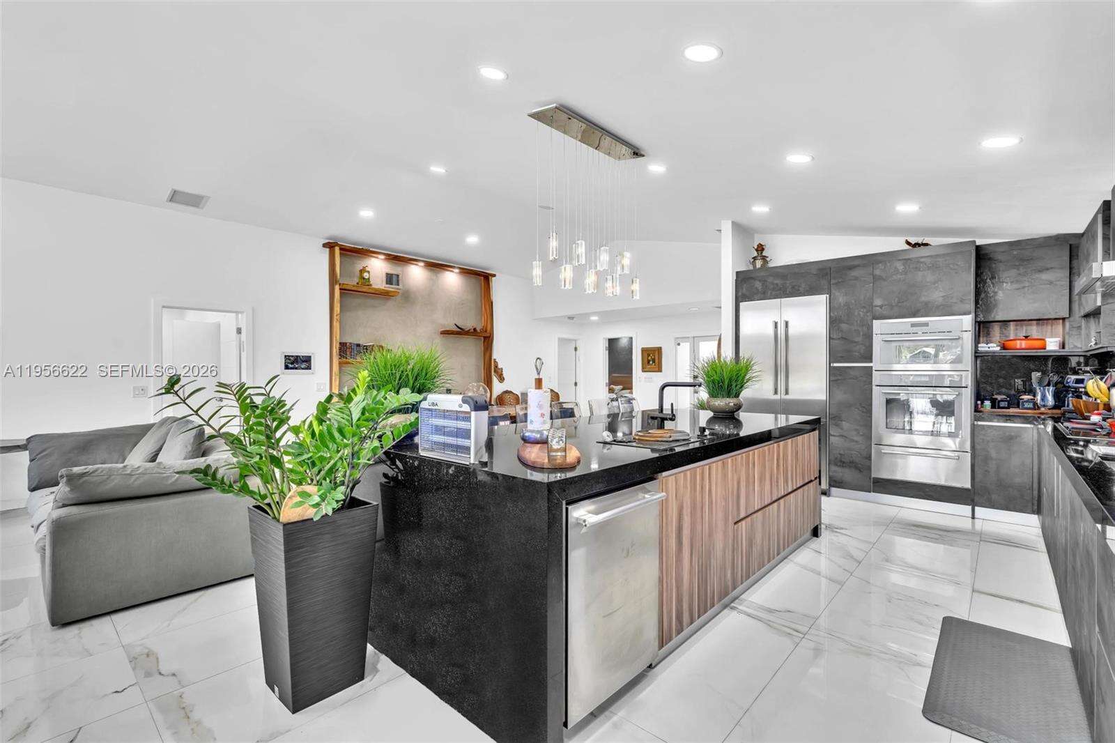 3388 49th St, Hollywood, FL 33312 | Picture 19