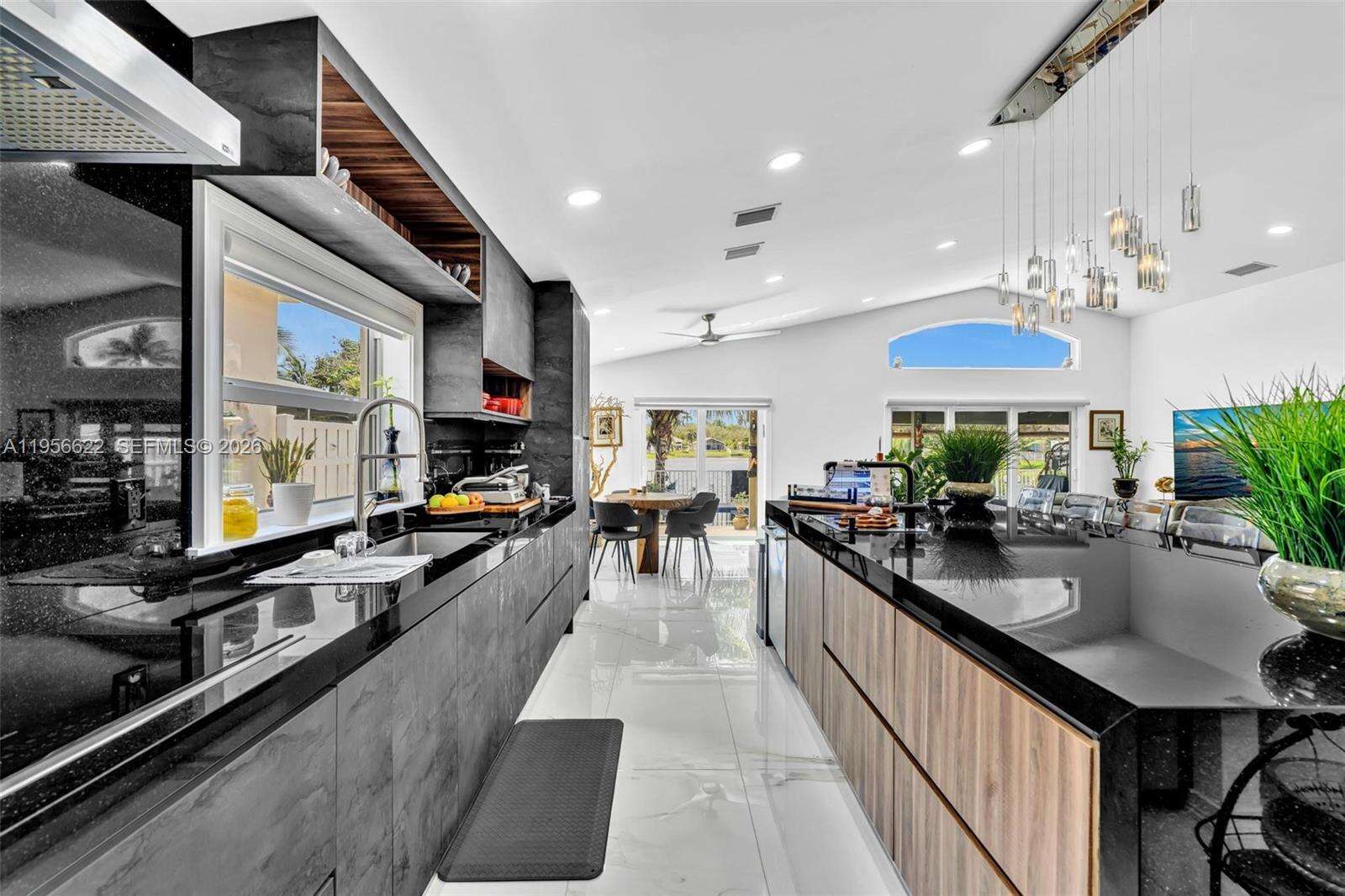 3388 49th St, Hollywood, FL 33312 | Picture 7