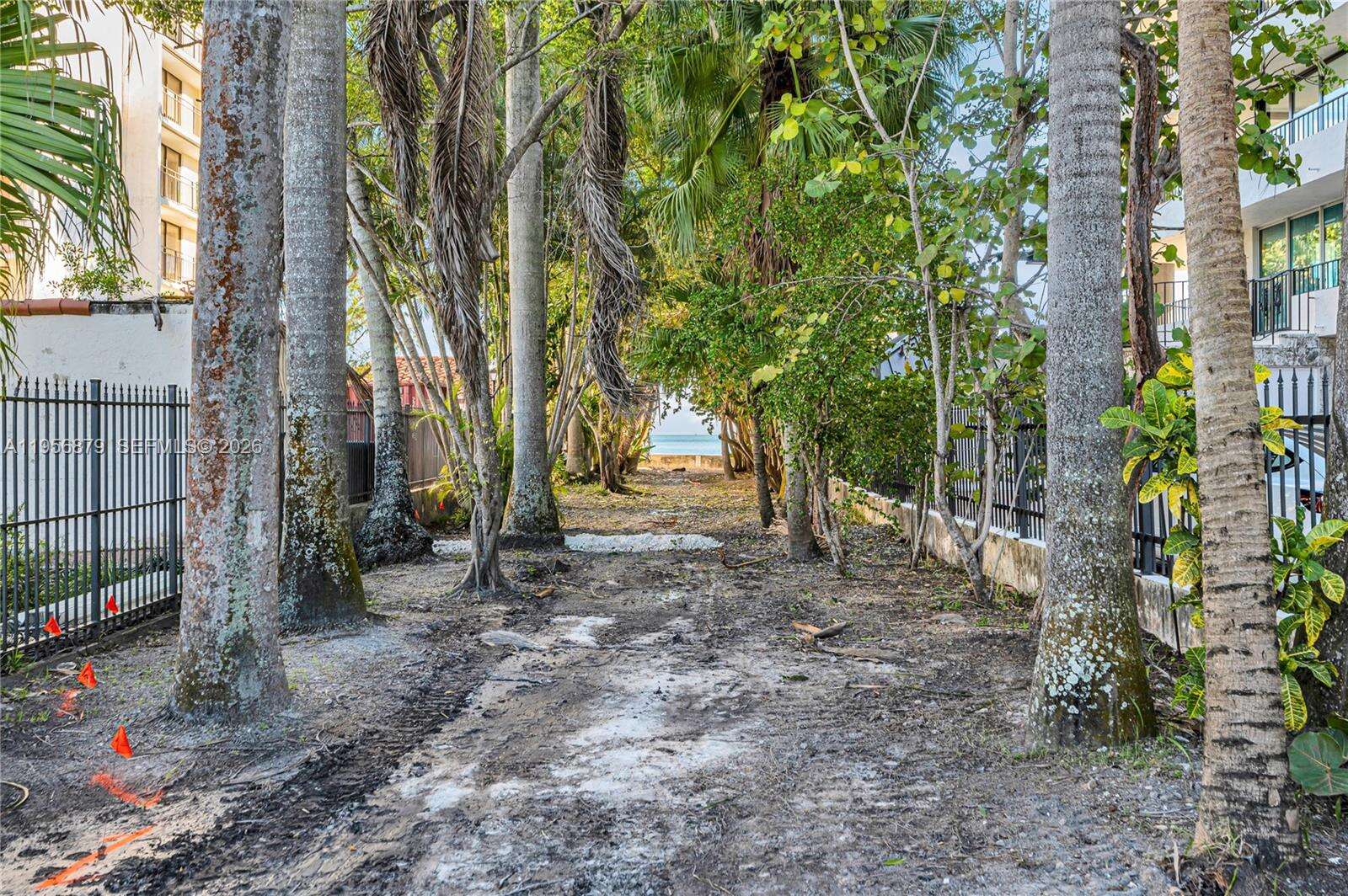 3535 Glencoe St, Miami, FL 33133 | Picture 40