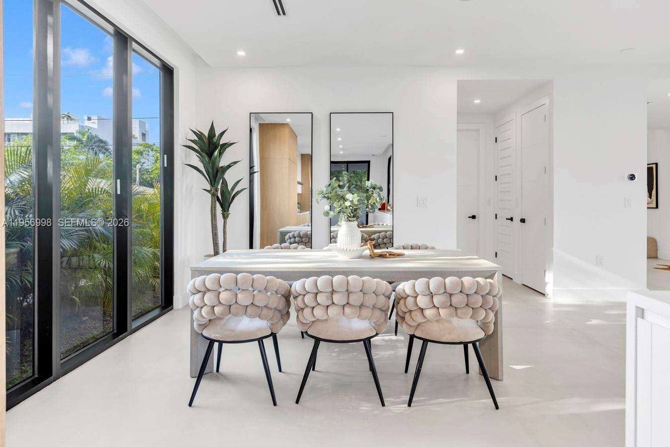 3200 Thomas Ave, Miami, FL 33133 | Picture 16