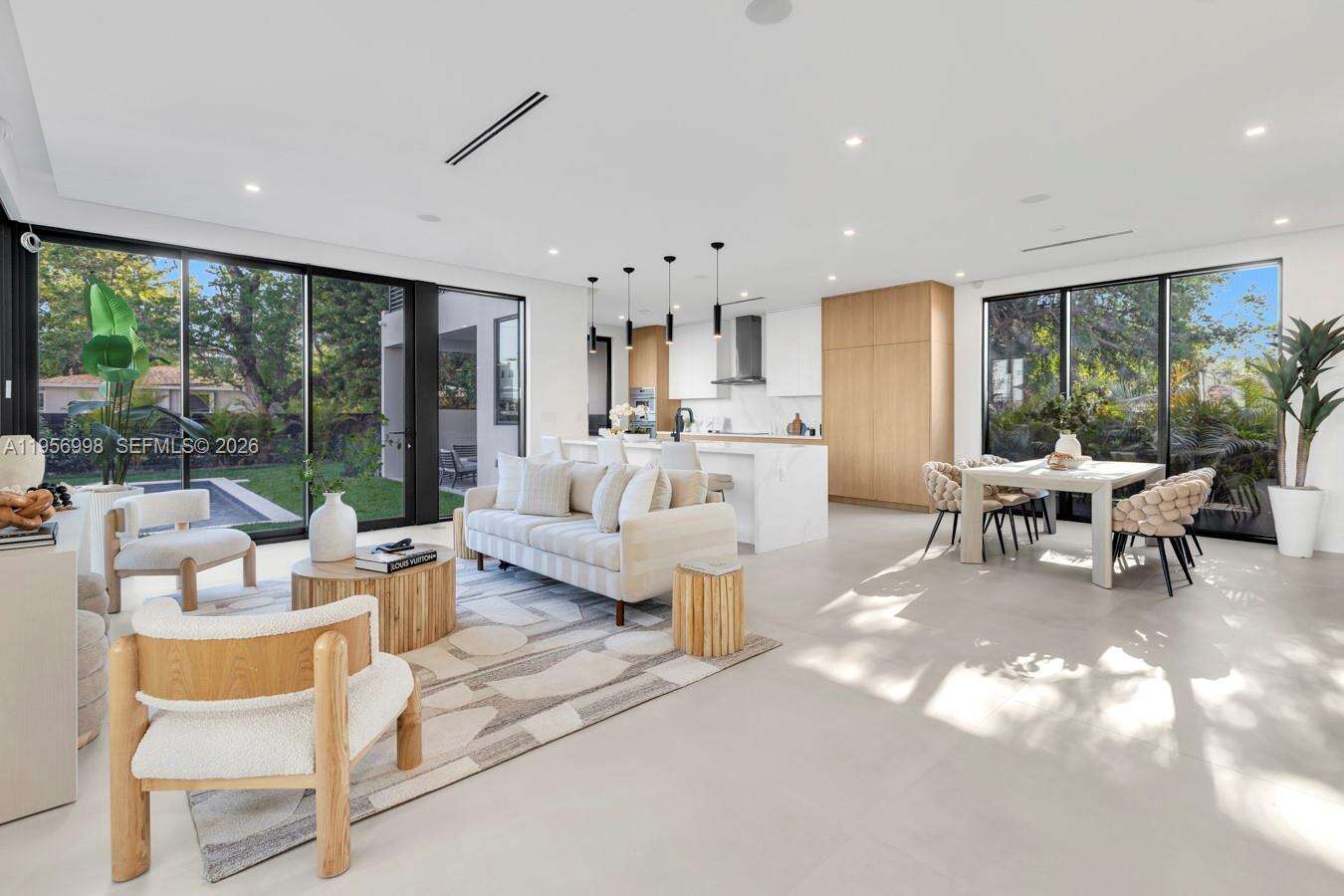 3200 Thomas Ave, Miami, FL 33133 | Picture 4