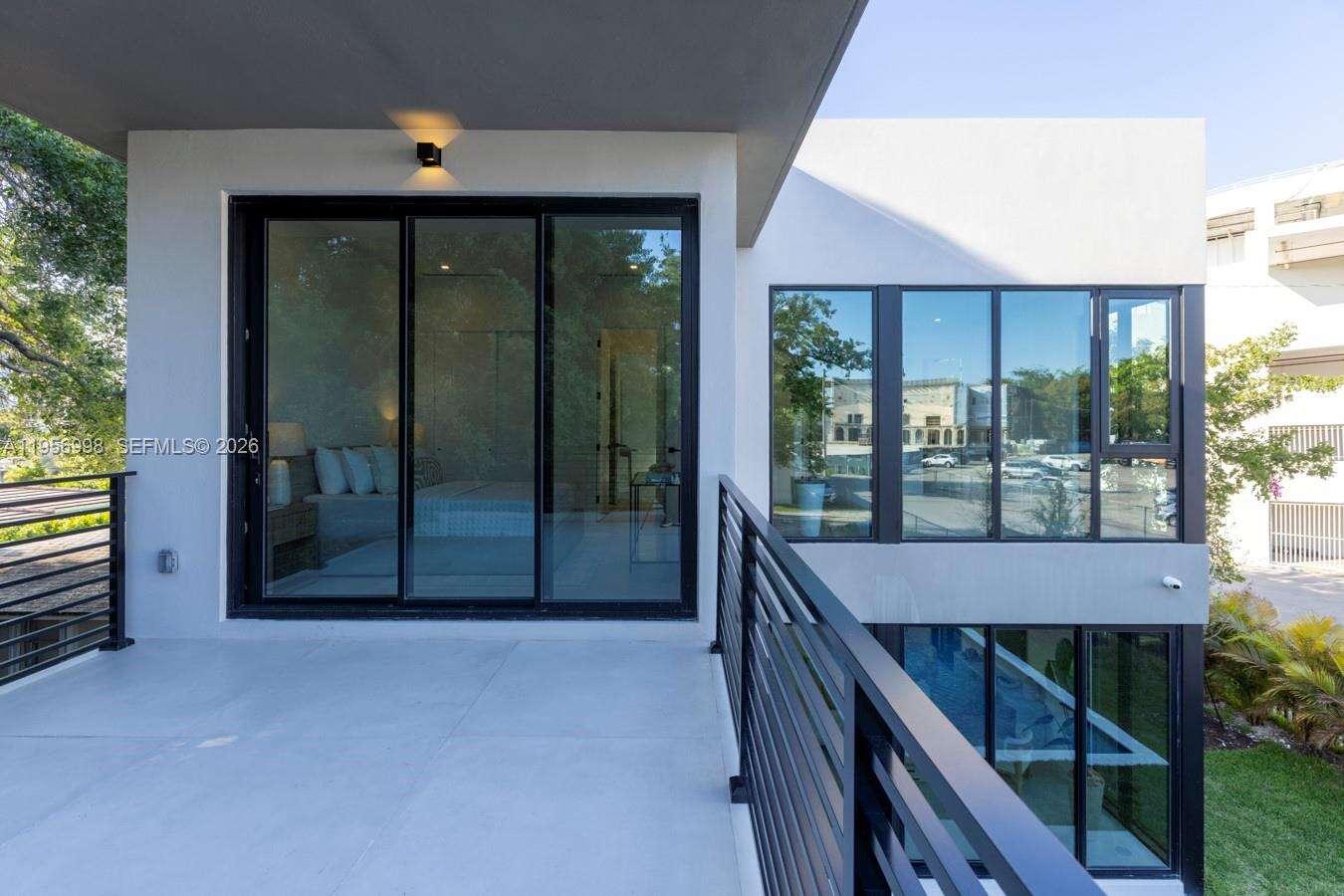 3200 Thomas Ave, Miami, FL 33133 | Picture 42