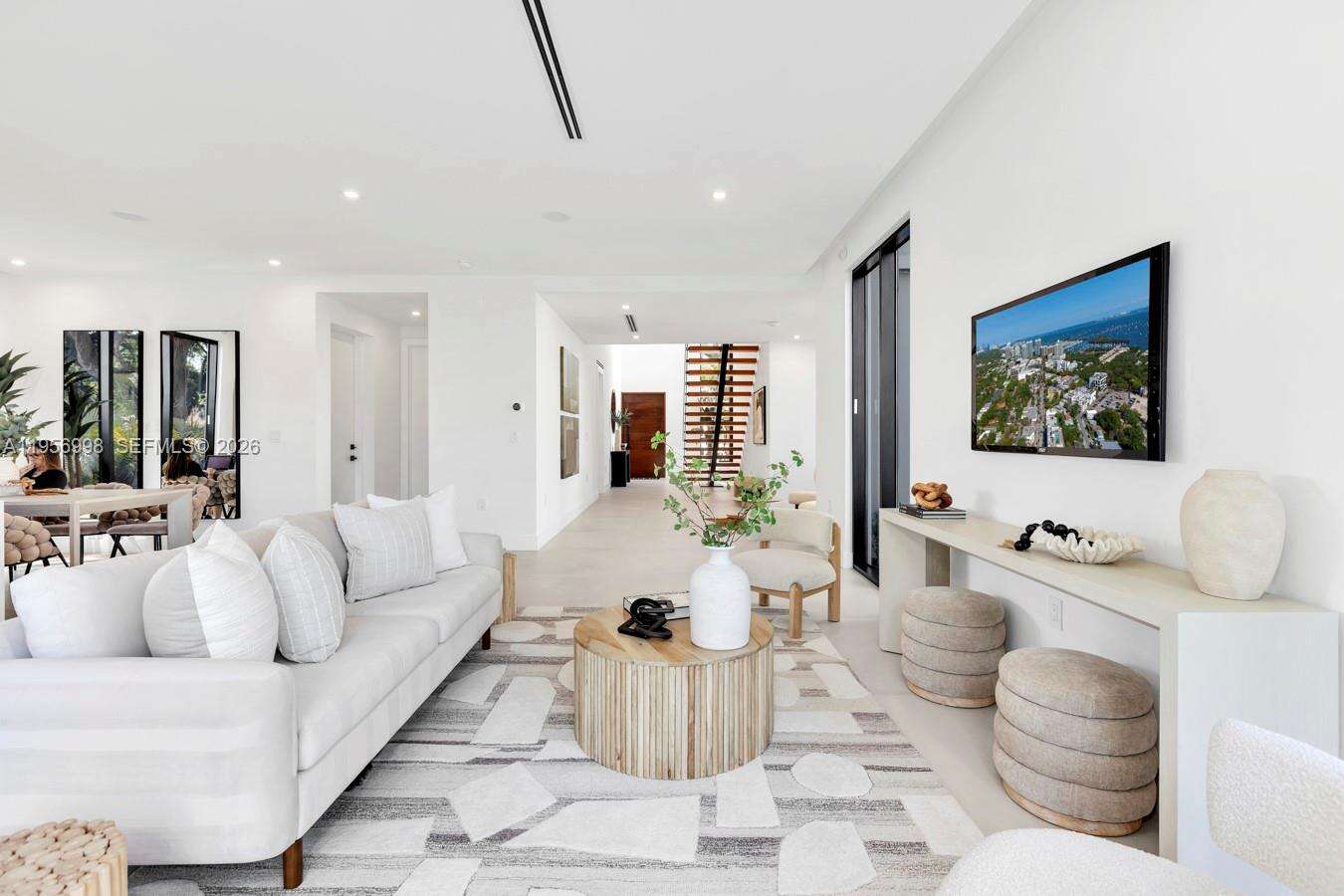 3200 Thomas Ave, Miami, FL 33133 | Picture 6