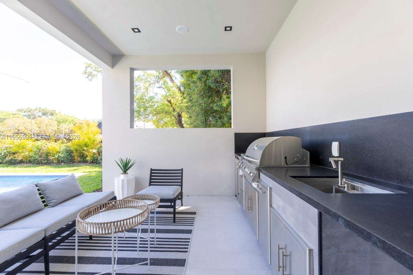 3200 Thomas Ave, Miami, FL 33133 | Picture 57