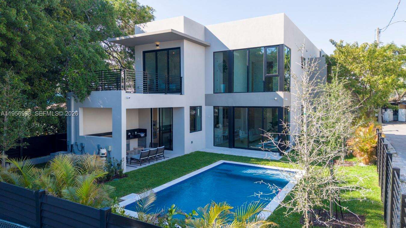 3200 Thomas Ave, Miami, FL 33133 | Picture 59