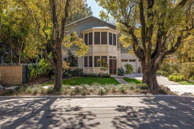 2330 Overbrook St, Coconut Grove, FL 33133 | Picture 3