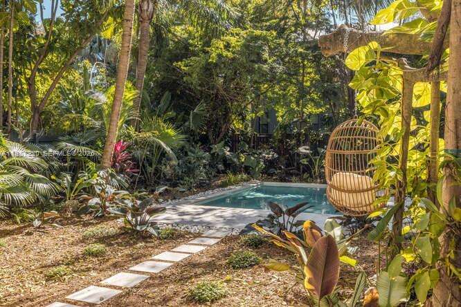 2330 Overbrook St, Coconut Grove, FL 33133 | Picture 40