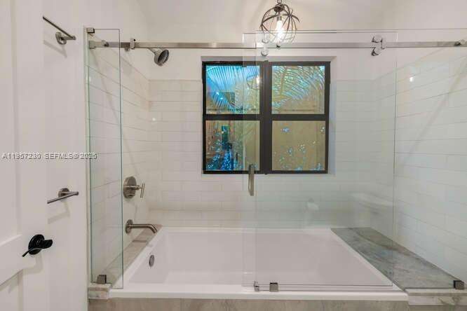 2330 Overbrook St, Coconut Grove, FL 33133 | Picture 47