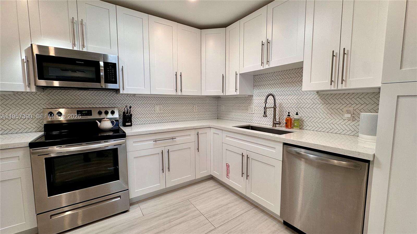 1324 14th Ave, Fort Lauderdale, FL 33304 | Picture 15