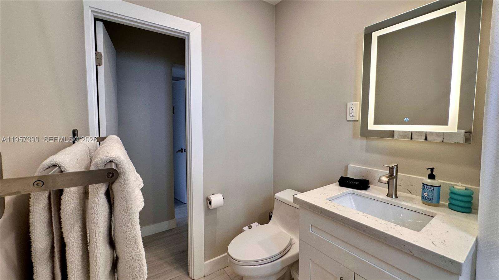 1324 14th Ave, Fort Lauderdale, FL 33304 | Picture 22