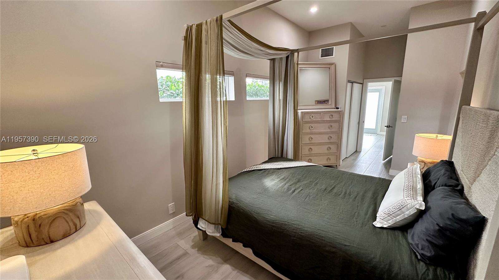 1324 14th Ave, Fort Lauderdale, FL 33304 | Picture 30