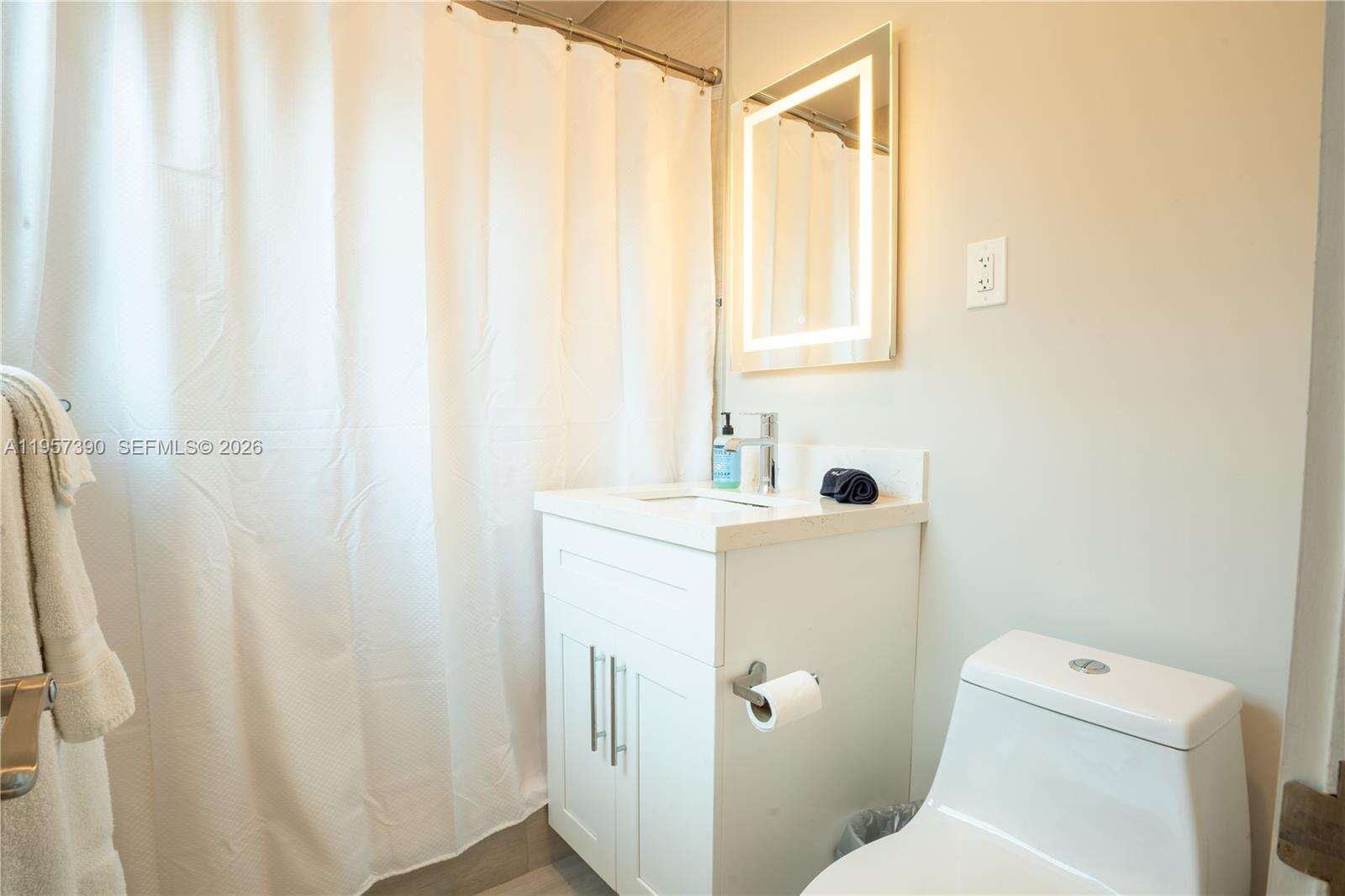 1324 14th Ave, Fort Lauderdale, FL 33304 | Picture 56