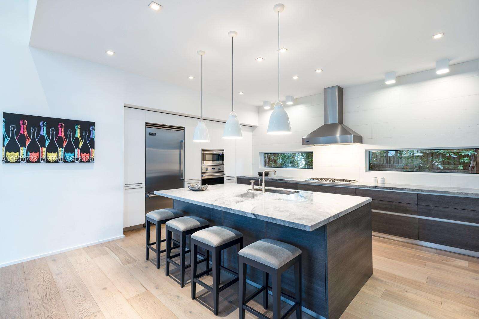 335 46th St, Miami Beach, FL 33140 | Picture 7