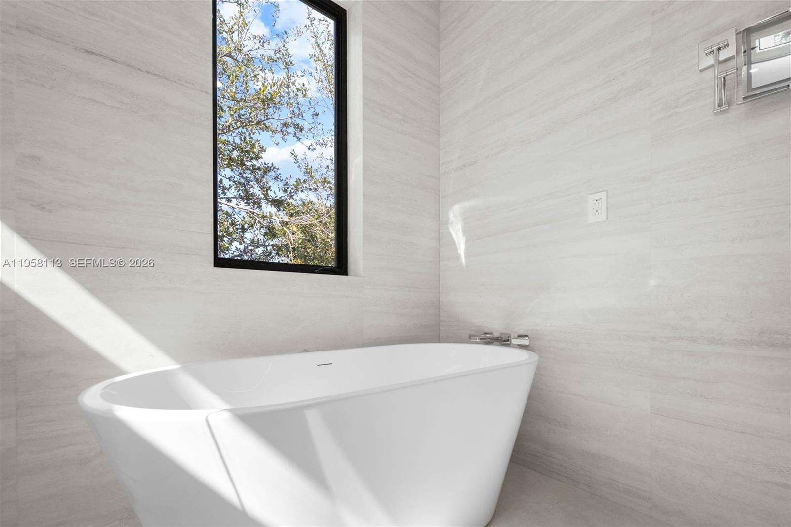 441 44th St, Miami, FL 33127 | Picture 32