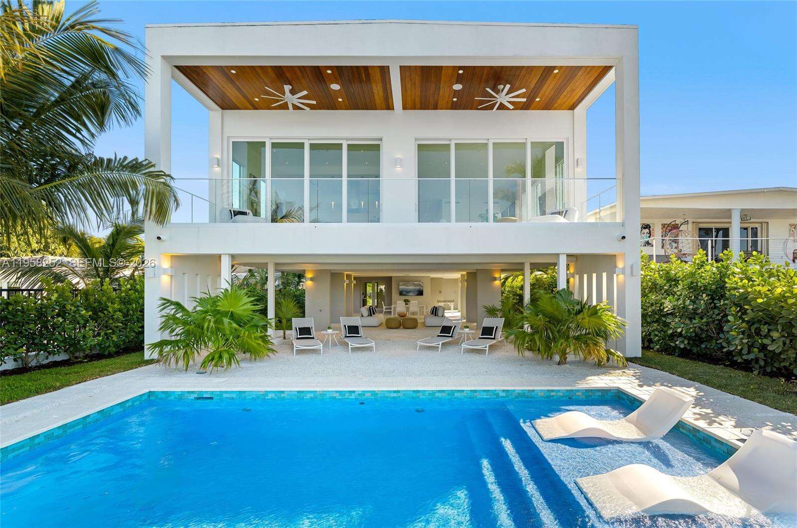 1161 Stillwater Dr, Miami Beach, FL 33141 | Picture 39