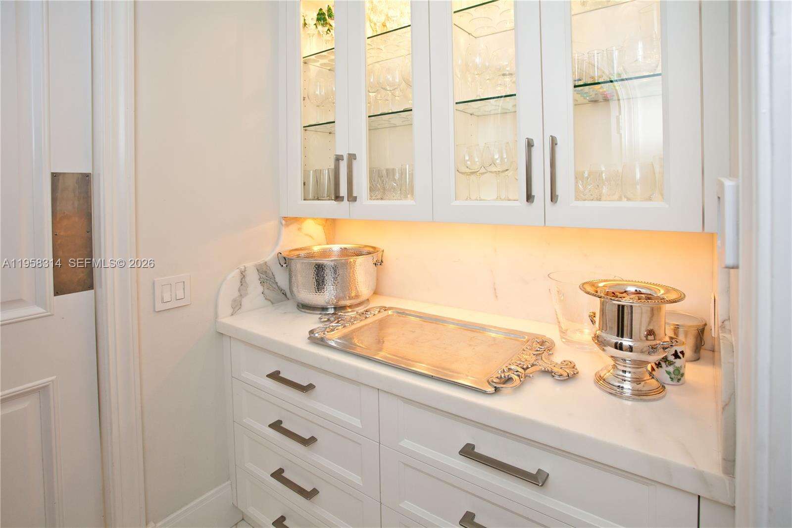 165 Paloma Dr, Coral Gables, FL 33143 | Picture 10