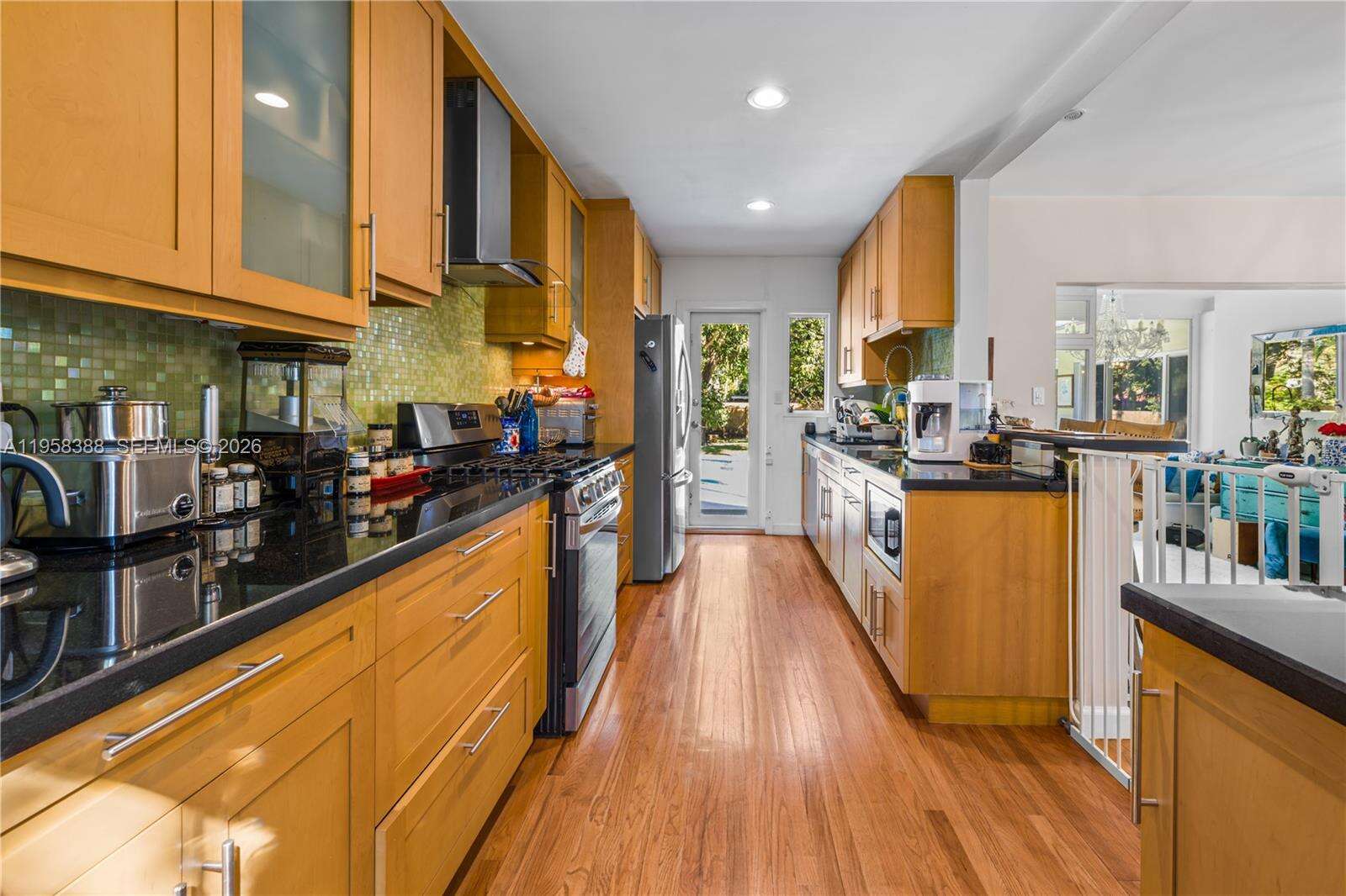 Hollywood, FL 33020 - For Sale photo 21