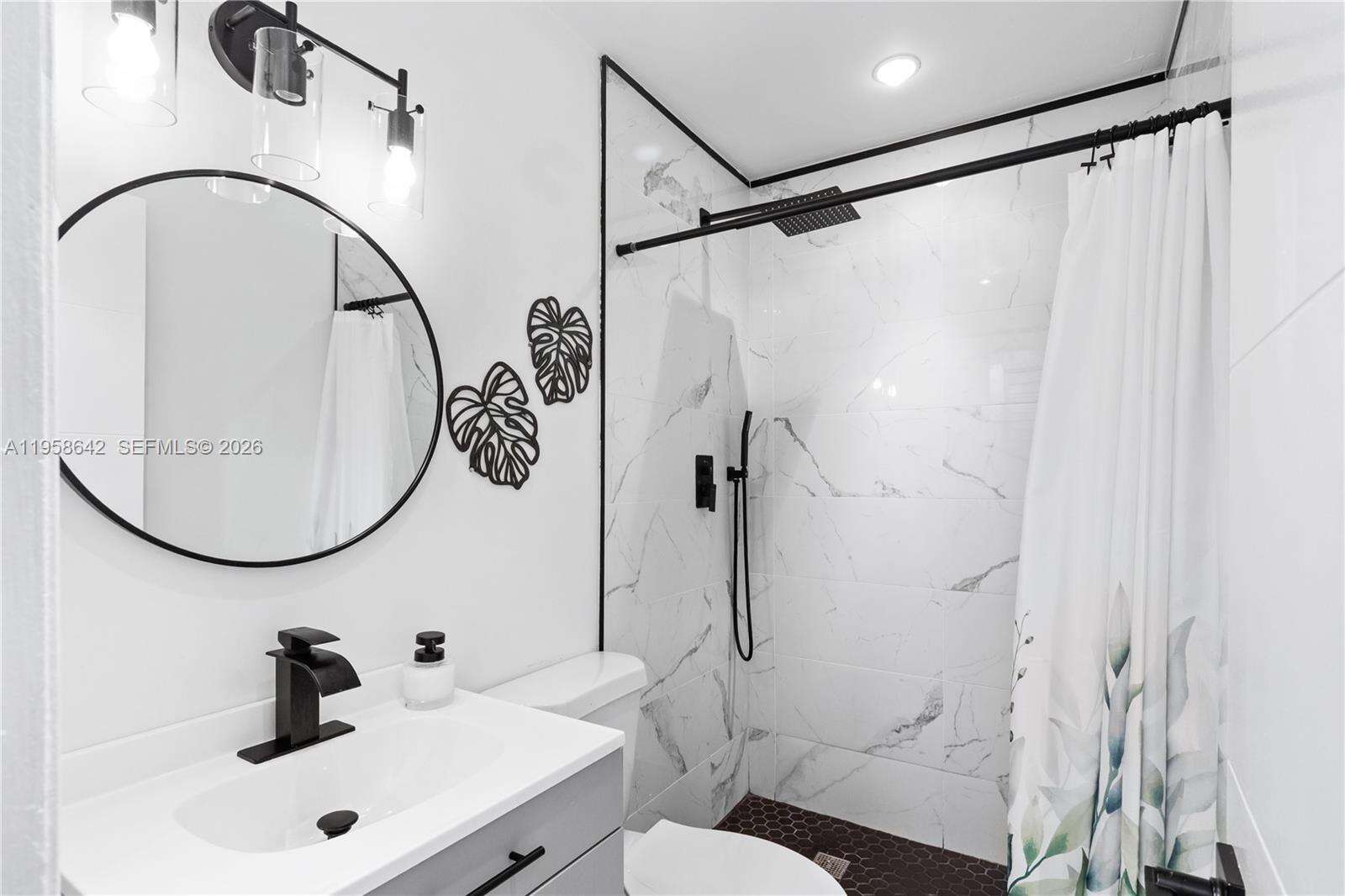 821 73rd Ter, Hollywood, FL 33024 - For Sale photo 16