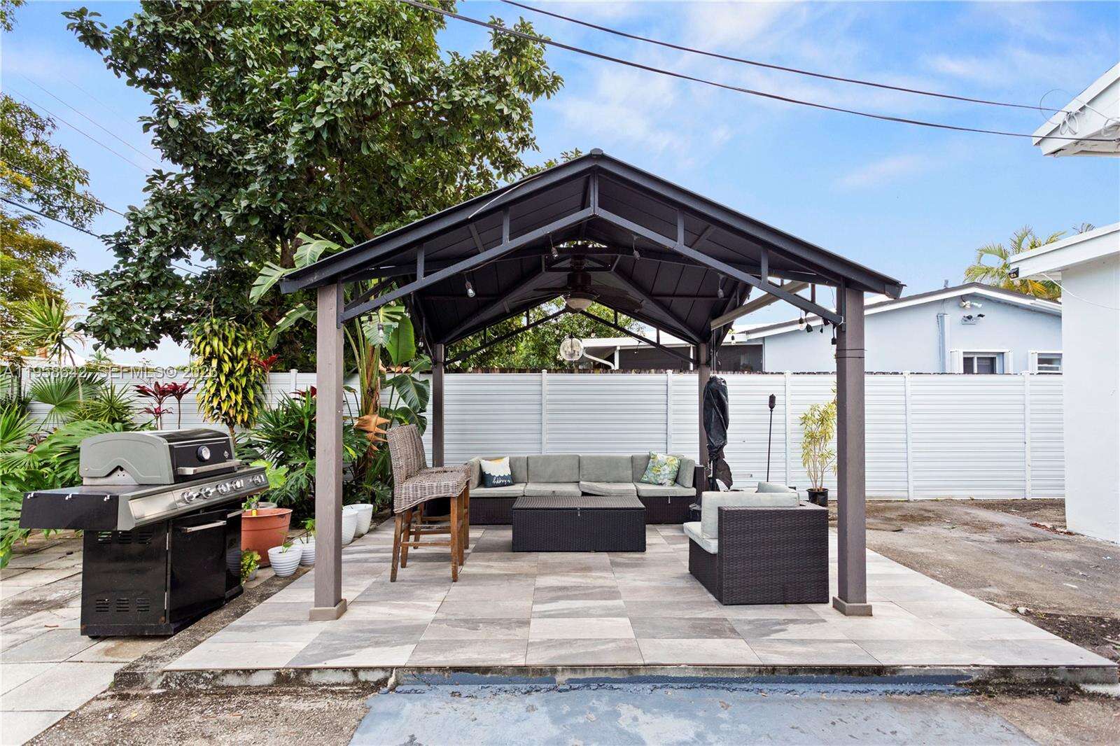 821 73rd Ter, Hollywood, FL 33024 - For Sale photo 23