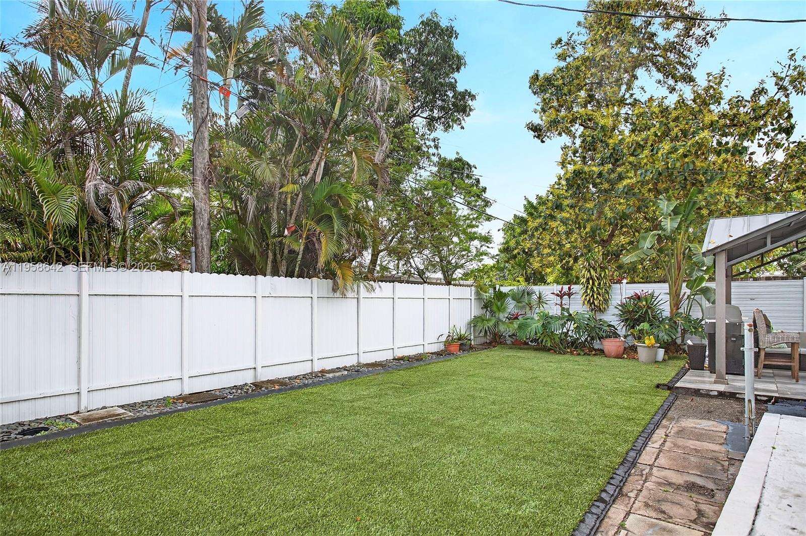 821 73rd Ter, Hollywood, FL 33024 - For Sale photo 27