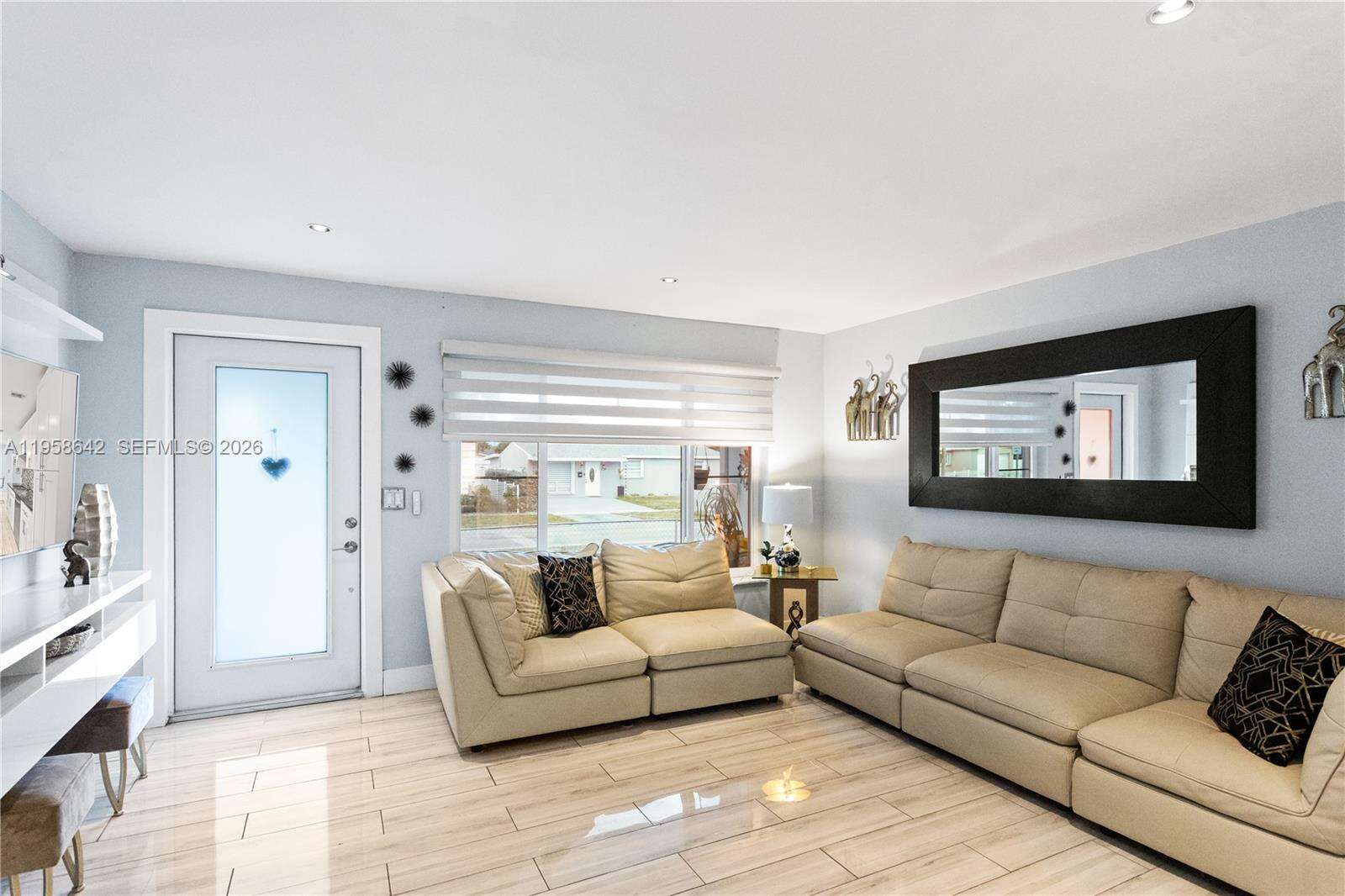 821 73rd Ter, Hollywood, FL 33024 - For Sale photo 8