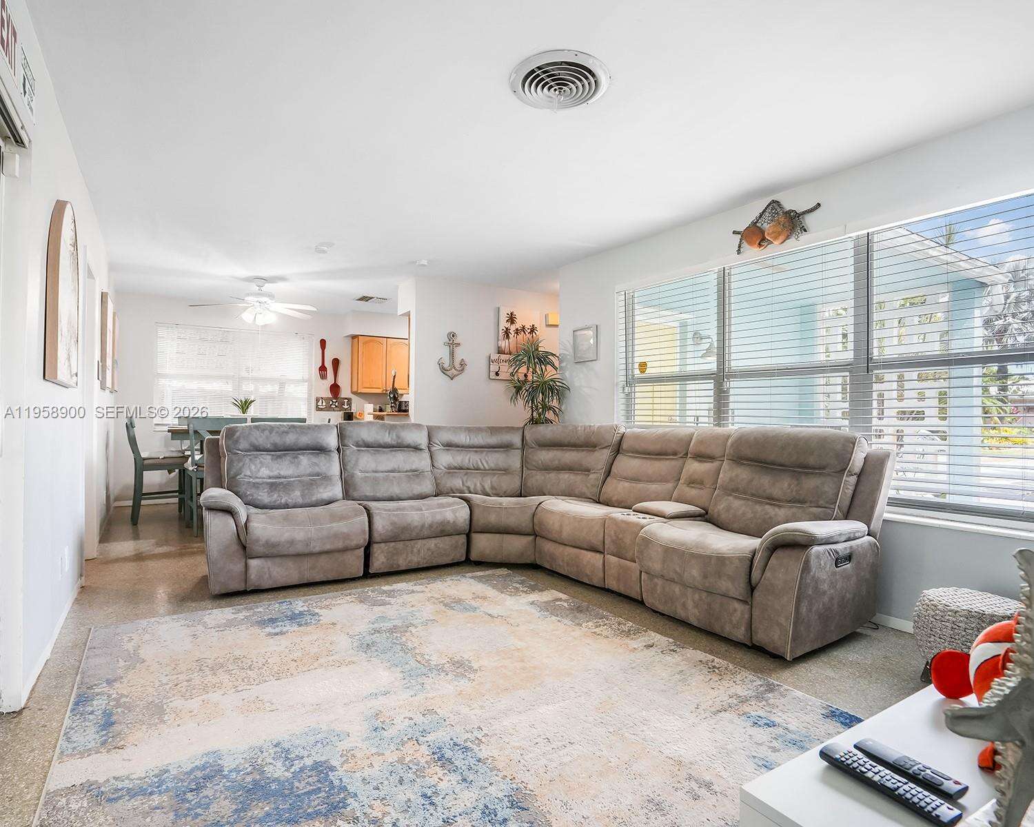 1906 31st Ave, Hollywood, FL 33021 | Picture 4