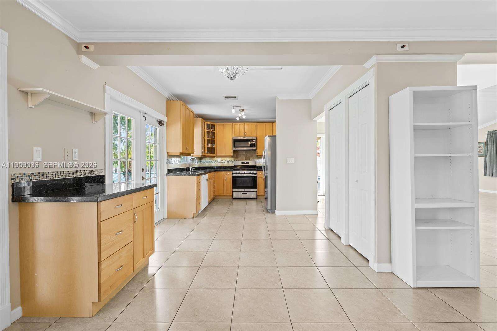 715 Tyler St, Hollywood, FL 33019 | Picture 10