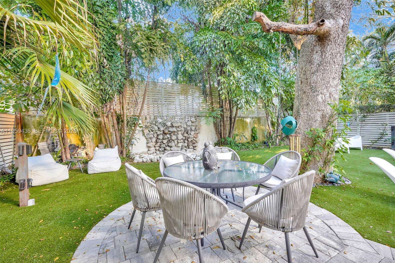 3675 Loquat Ave, Miami, FL 33133 | Picture 19