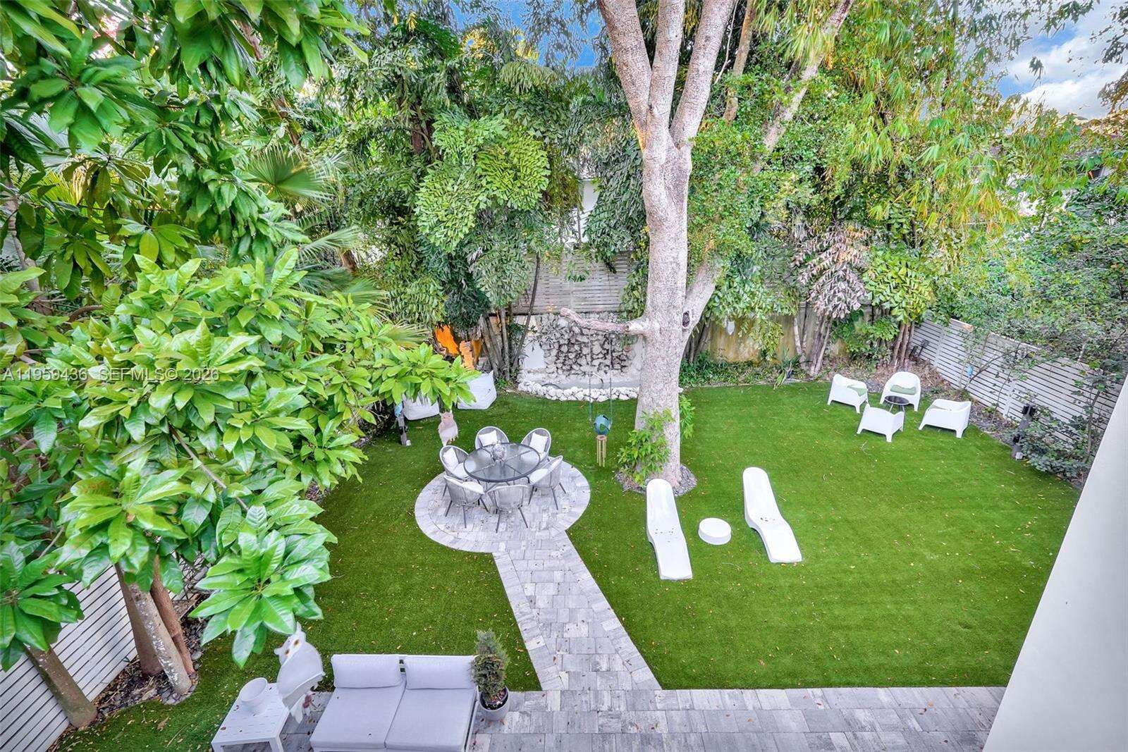 3675 Loquat Ave, Miami, FL 33133 | Picture 20