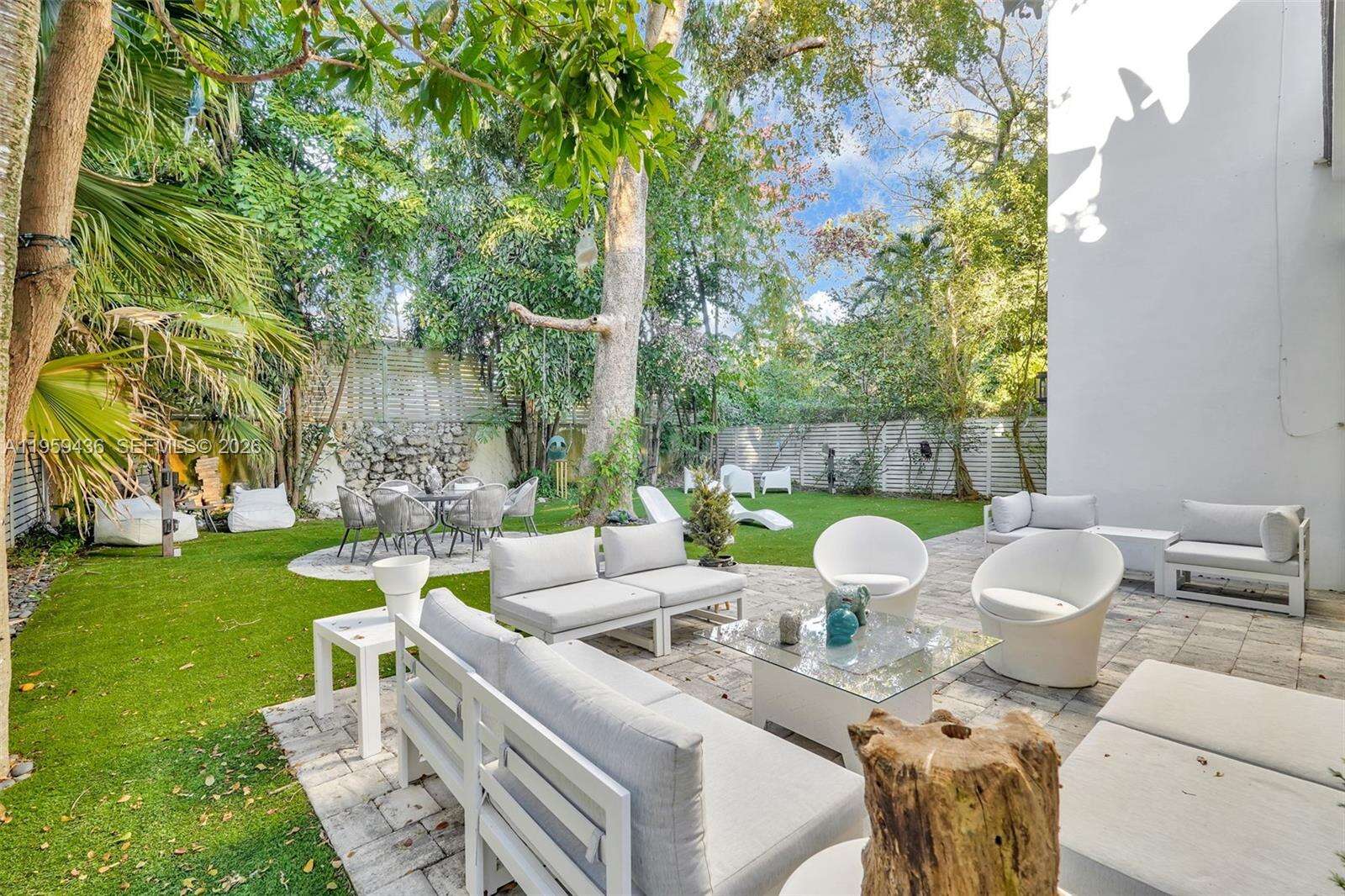 3675 Loquat Ave, Miami, FL 33133 | Picture 21