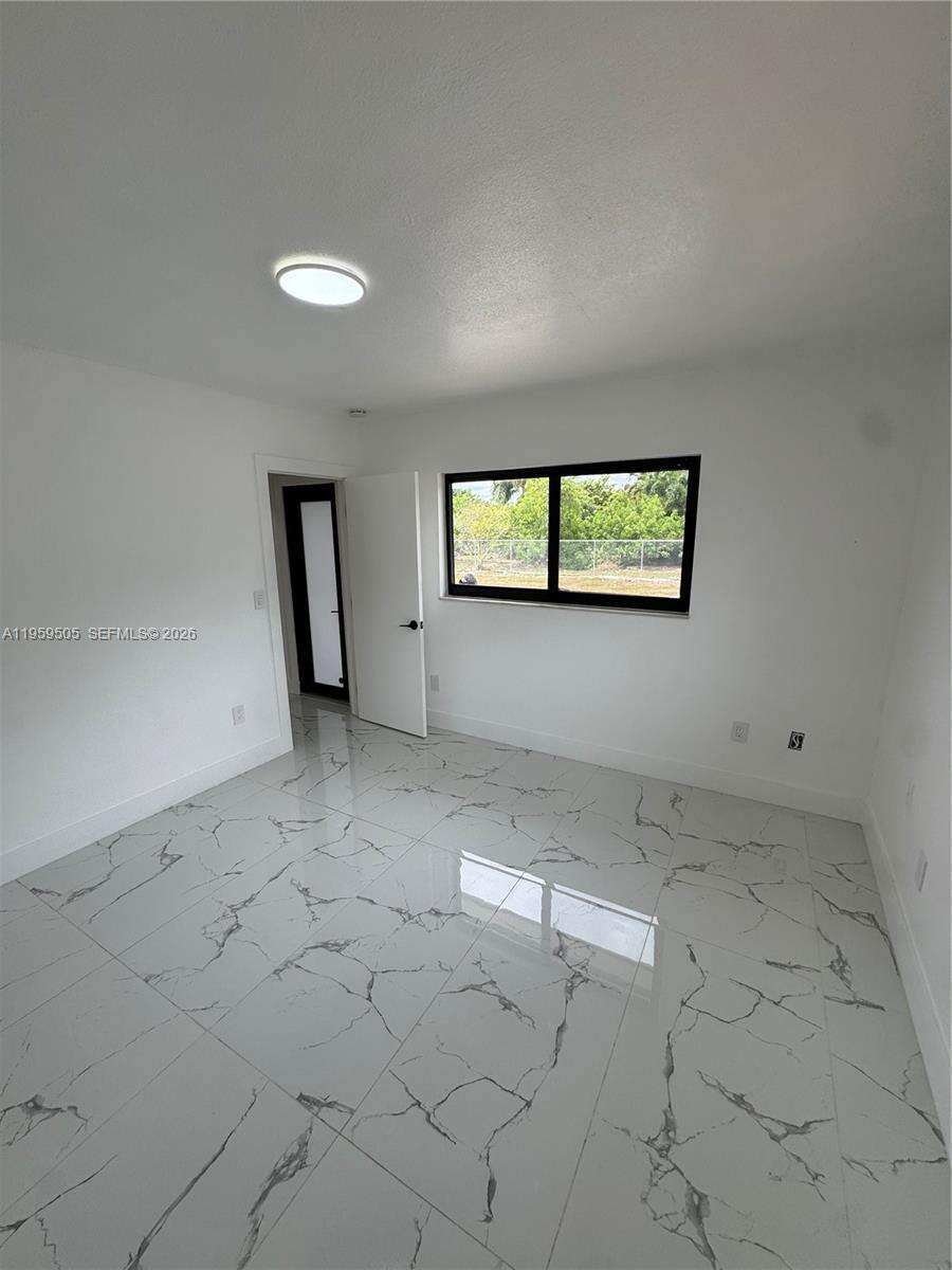 19530 210th St, Miami, FL 33187 | Picture 19