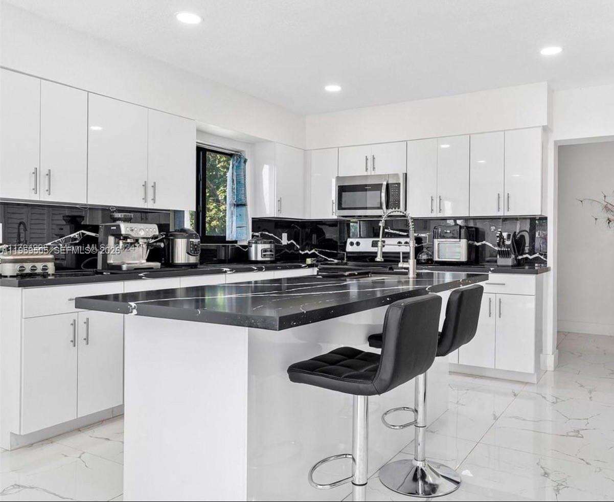 19530 210th St, Miami, FL 33187 | Picture 7