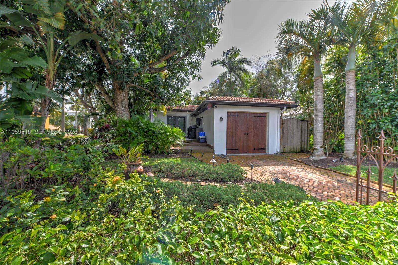 110 16th Ave, Hollywood, FL 33020 | Picture 17