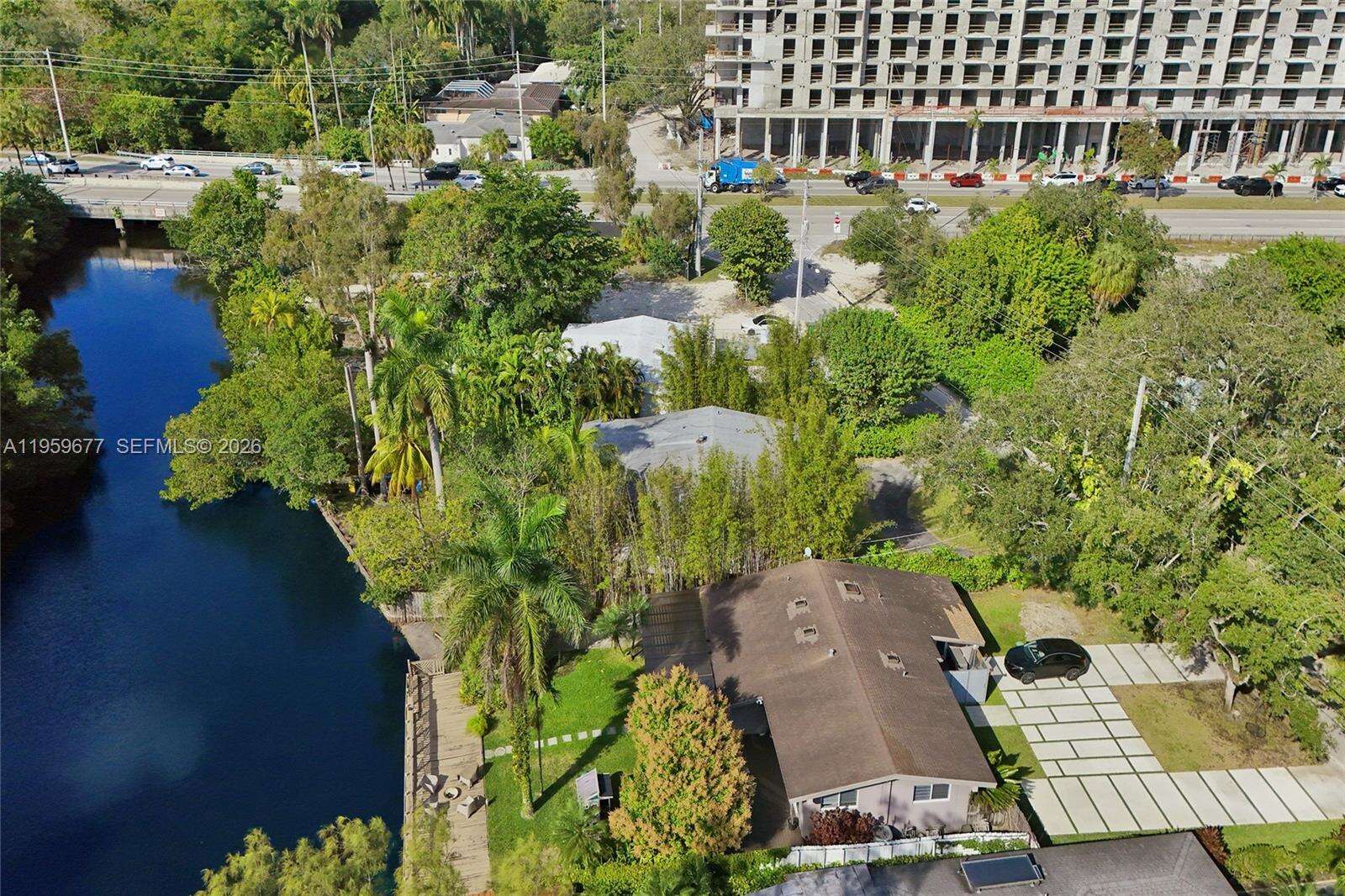 18500 23rd Ct, Miami, FL 33180 | Picture 31