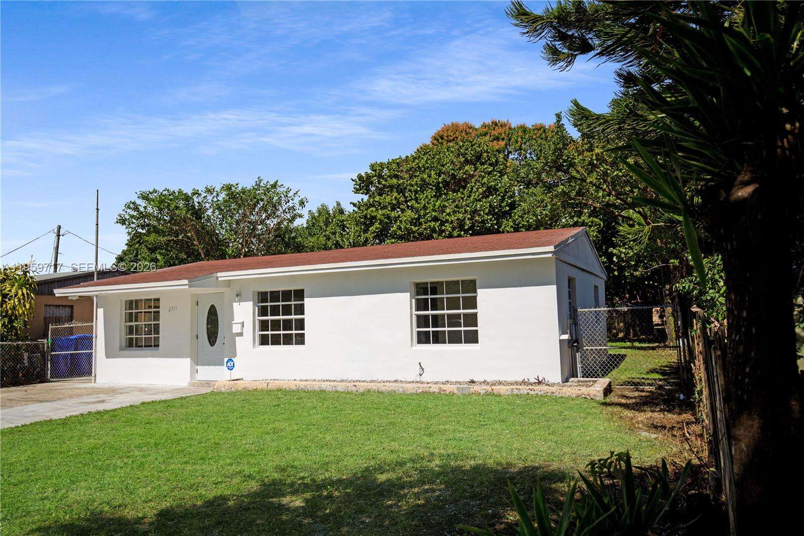 2311 Fletcher St, Hollywood, FL 33020 - For Sale photo 3