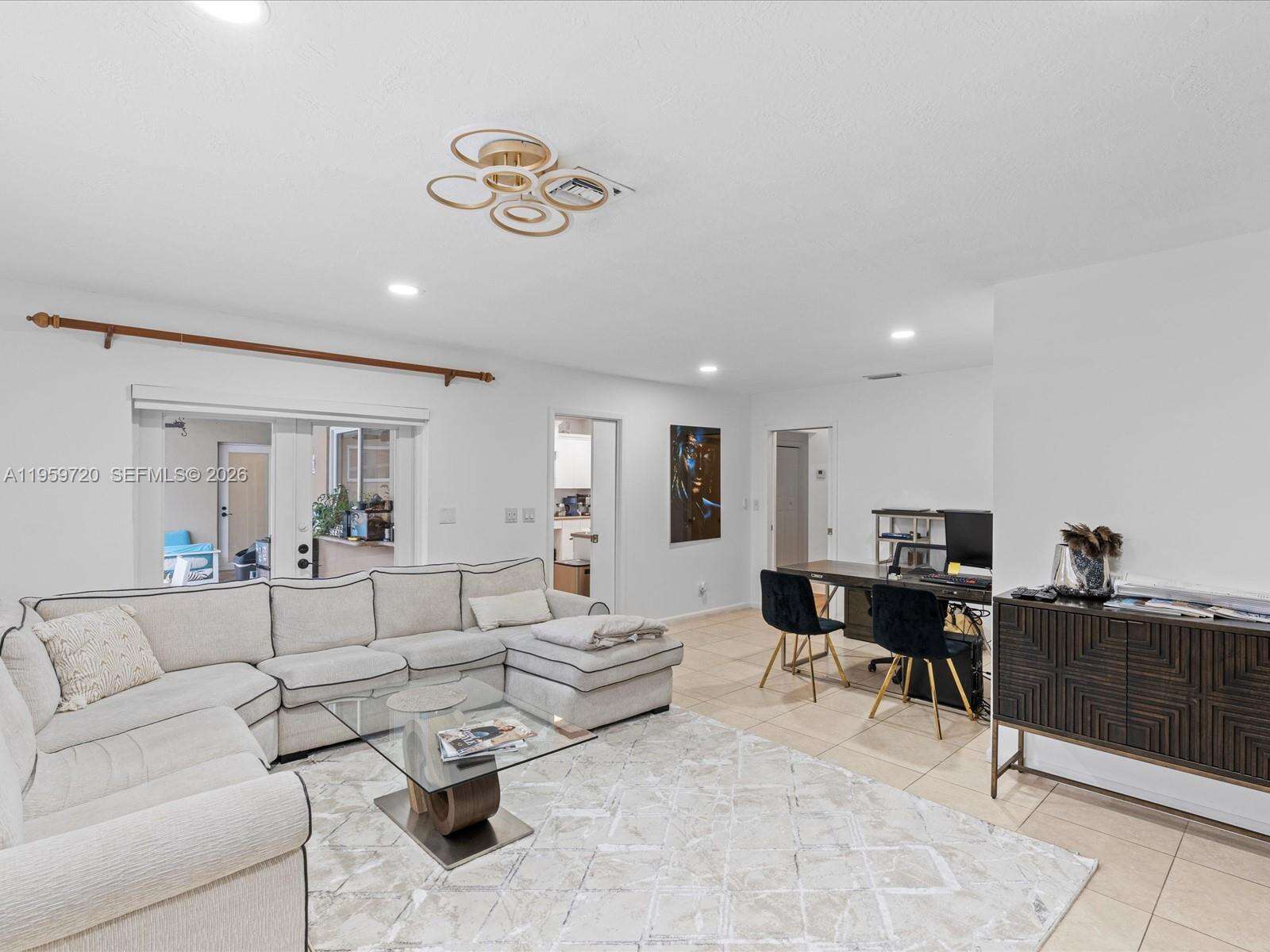 1113 46th Ter, Hollywood, FL 33021 - For Sale photo 23